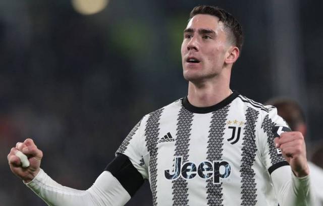 荷兰翻盘尤文，弗拉霍维奇送出助攻