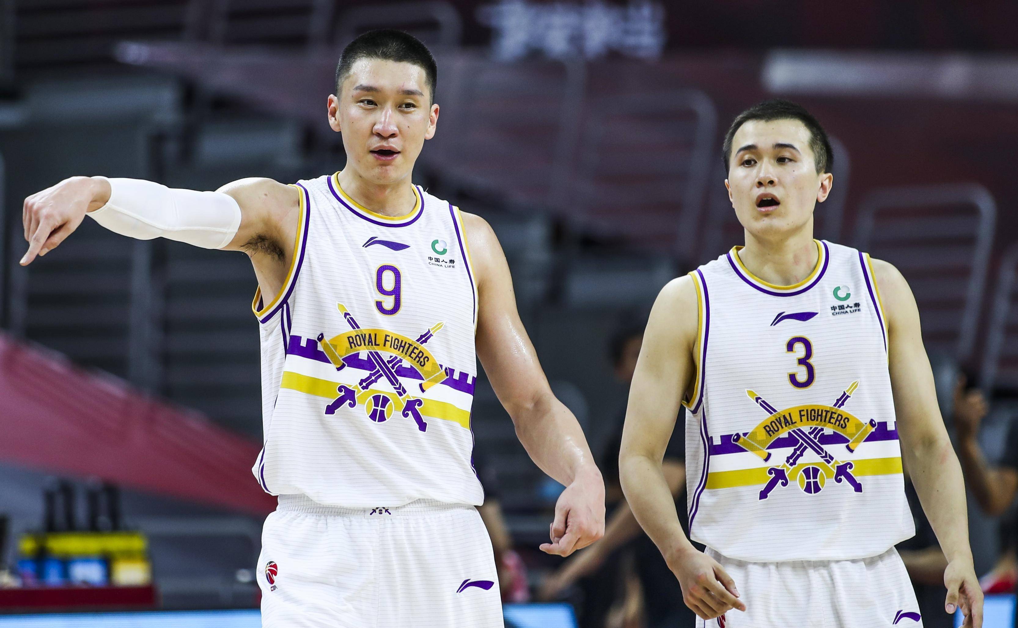 包含TL完胜FLY，Crisp一己之力扛起全队的词条