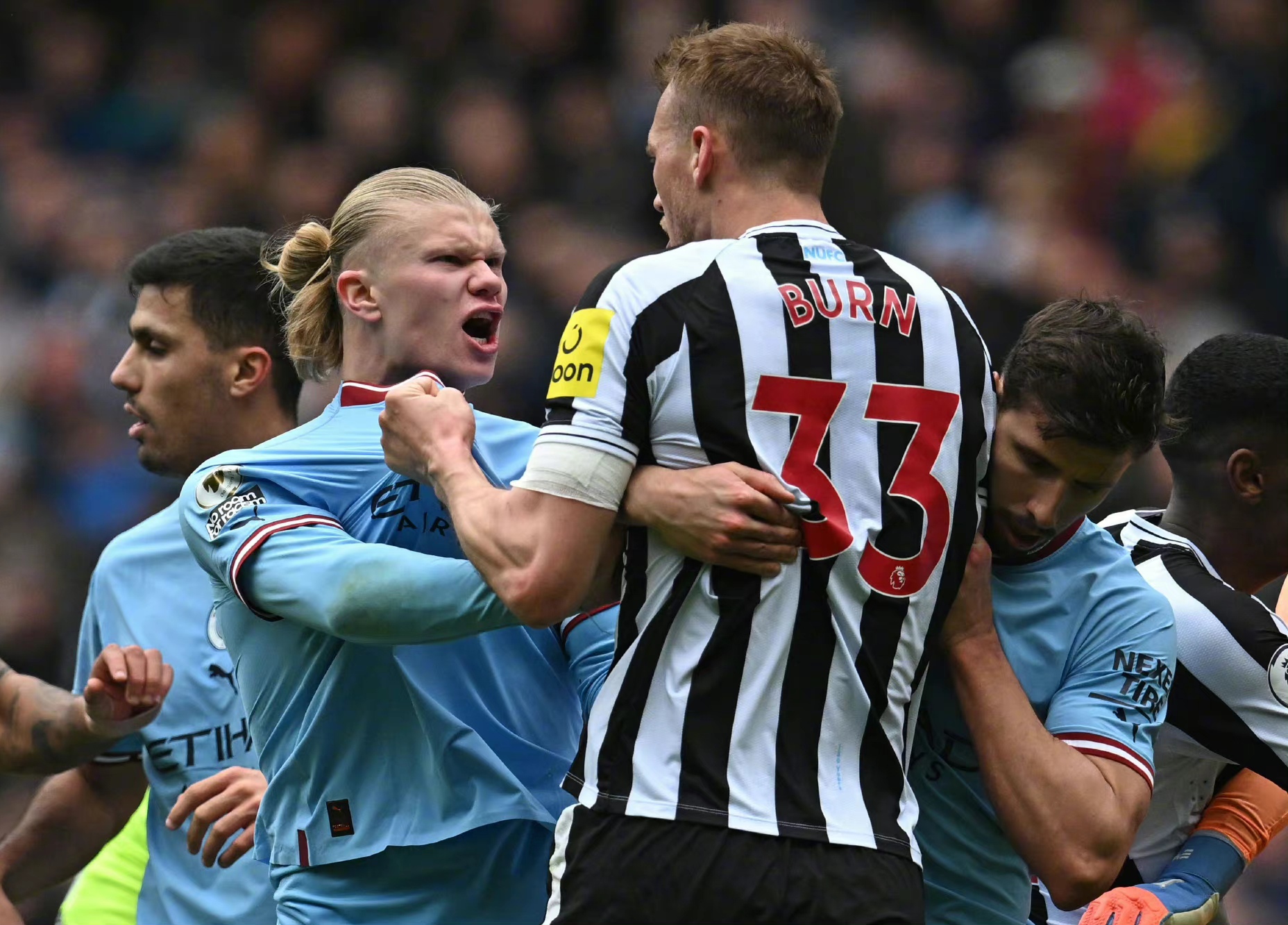 关于智利强势多特蒙德，哈兰德关键制胜的信息