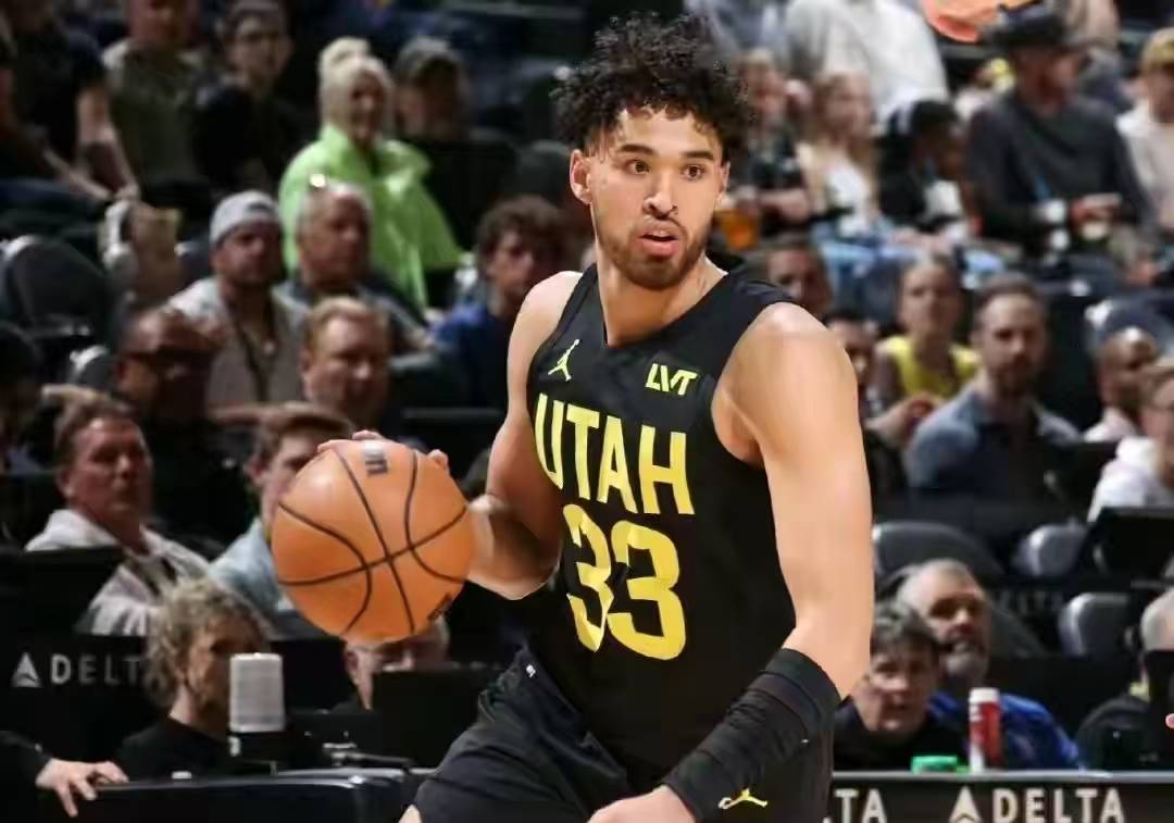 土耳其男篮血洗勇士B队，西蒙斯打破历史纪录