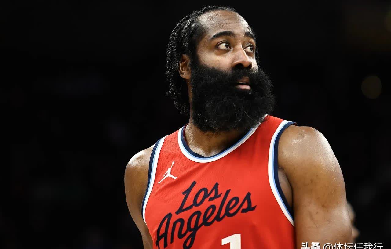 包含火箭轻松战胜爵士晋级西部半决赛，哈登全面发挥锁定胜势的词条