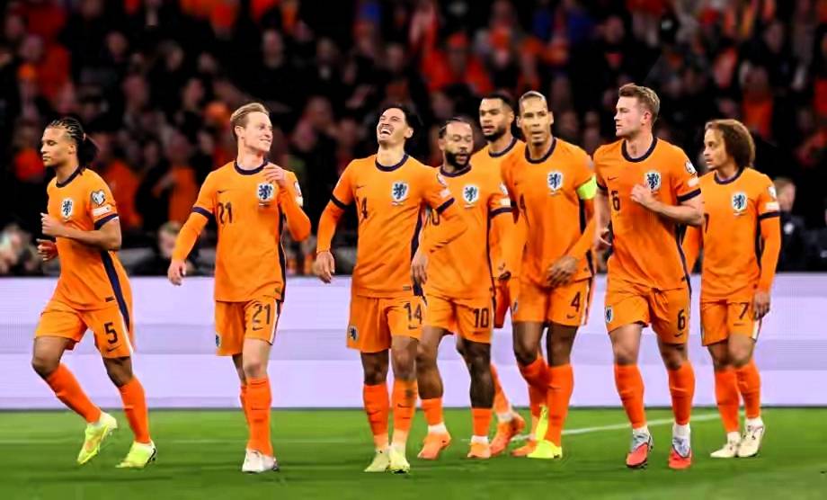 意大利队主场大胜荷兰展现实力