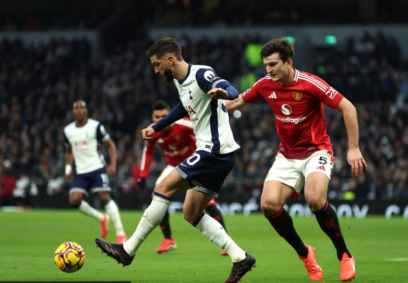 曼城客场击败热刺,稳住领先位置 曼城客场击败热刺,稳住领先位置