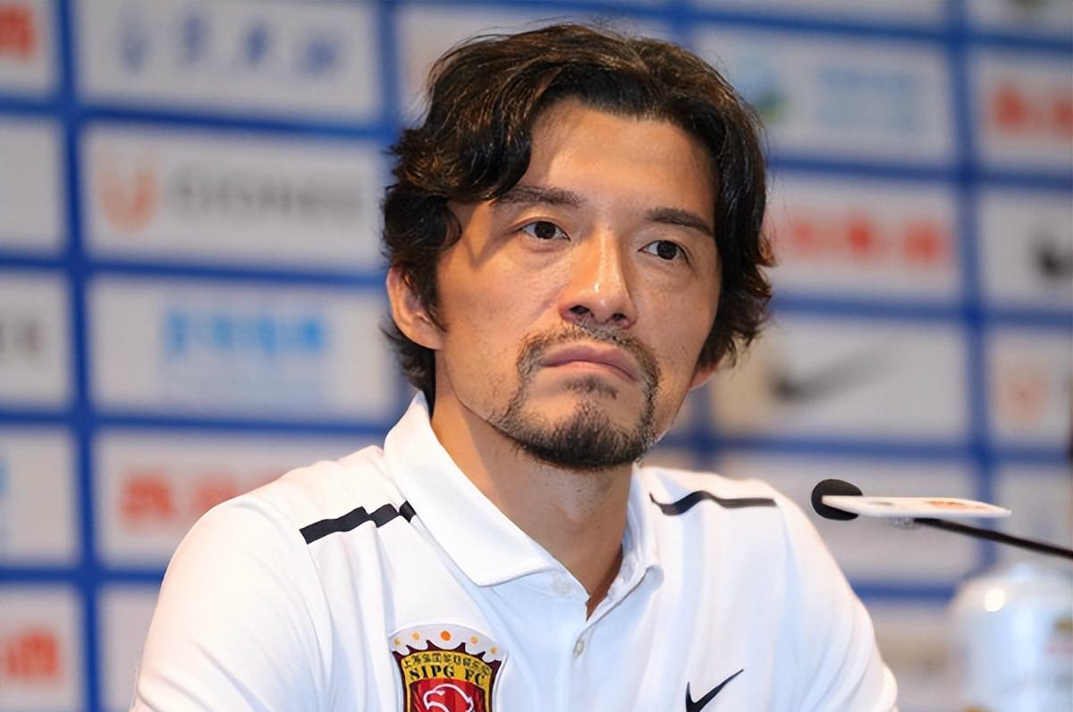 亚琛球员在最新一场比赛中夺冠