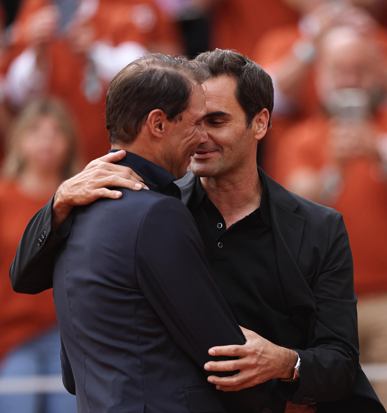 包含法国网球队轻取澳大利亚网球队，纳达尔制霸全场的词条