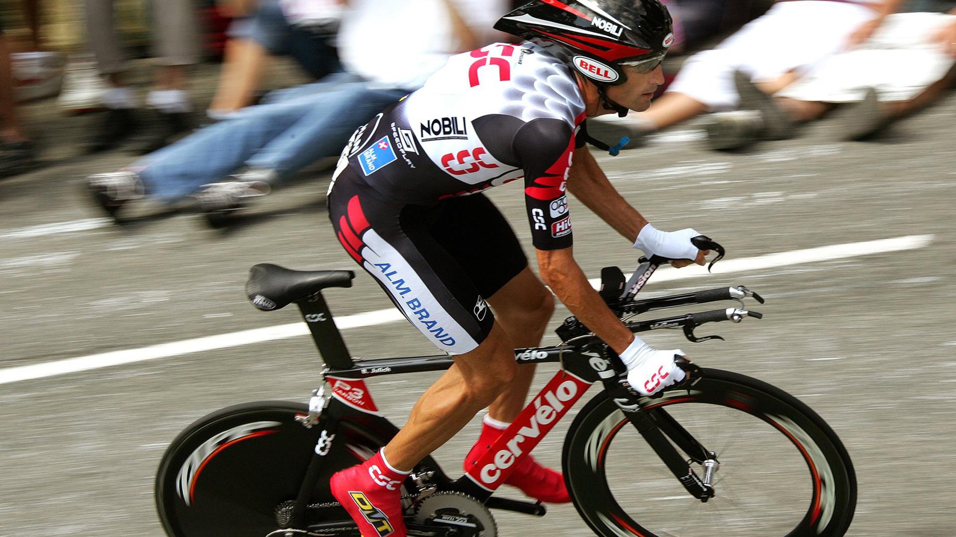 魔术节奏掌控热火，西亚卡姆在2026世界杯接管比赛