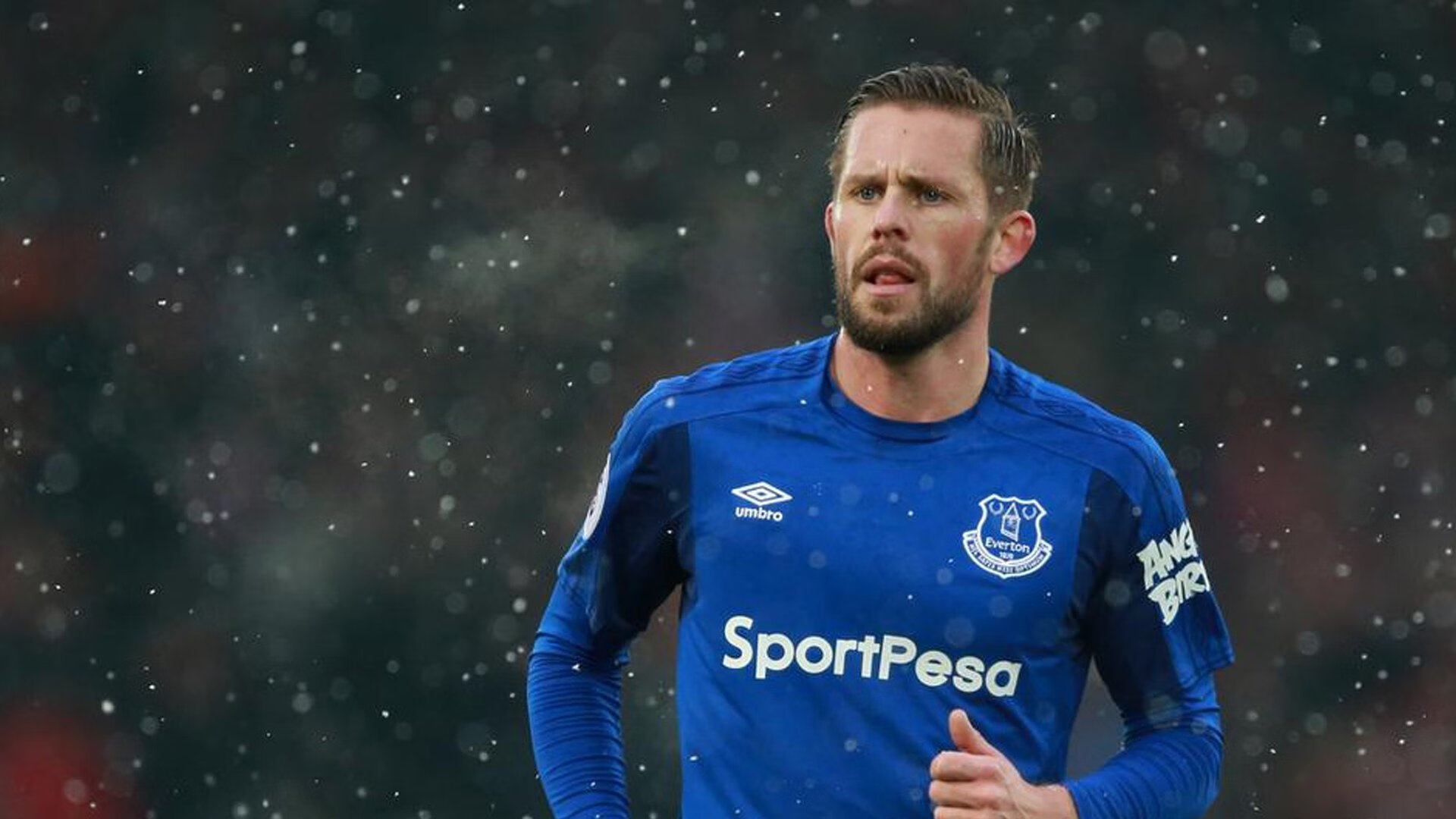 当斗牛犬撕碎加勒比堡垒，加维如何用一场比赛重新定义中场暴力美学