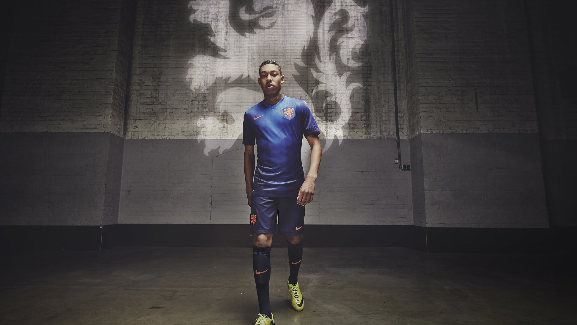 开云体育直播-诺里斯状态火热难挽狂澜，威廉姆斯战术制胜横扫迈凯伦