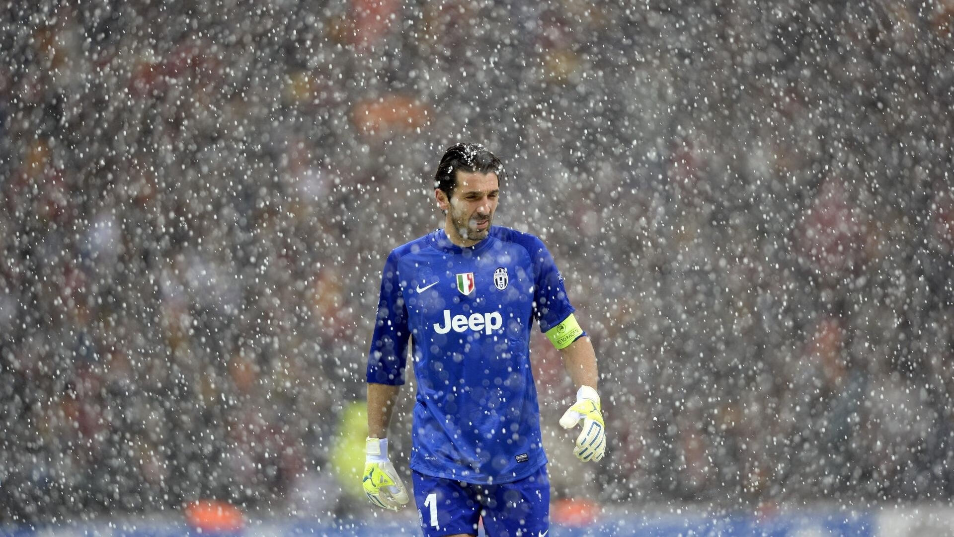 本泽马独舞，贝泽对决成独角戏，加纳对阵贝蒂斯，法国前锋诠释完全无解